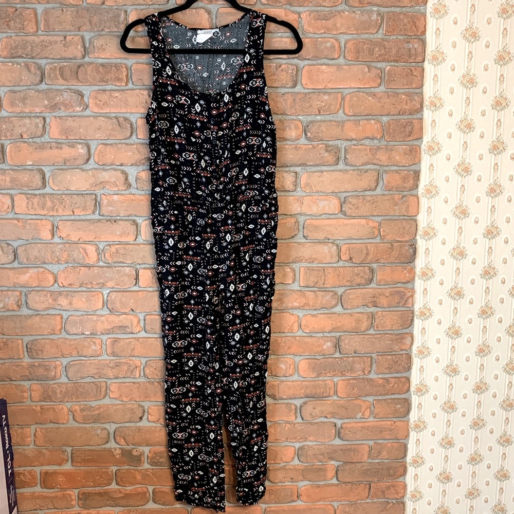 🐣 3 for $12 ! Acemi Sleevless Jumpsuit size medium